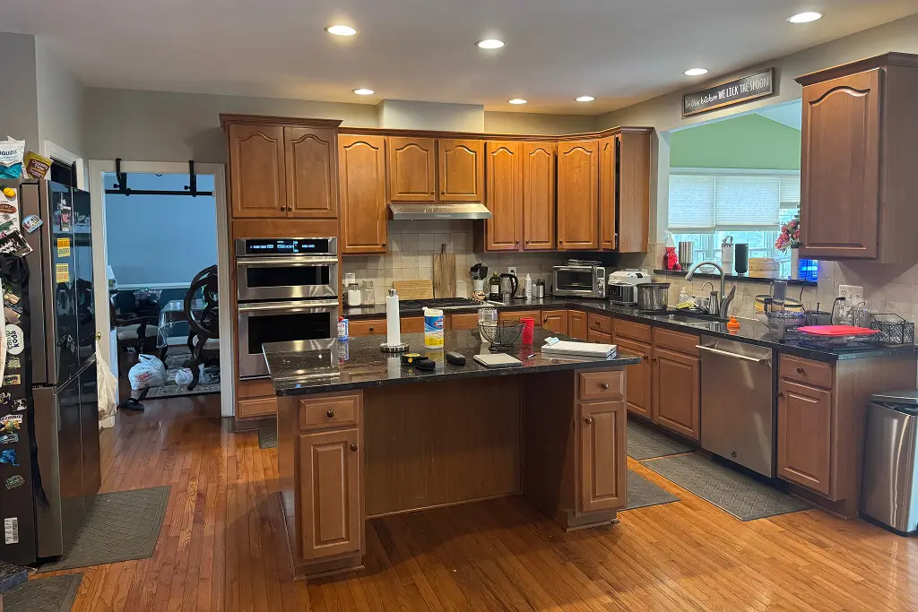 Kitchen before renovation